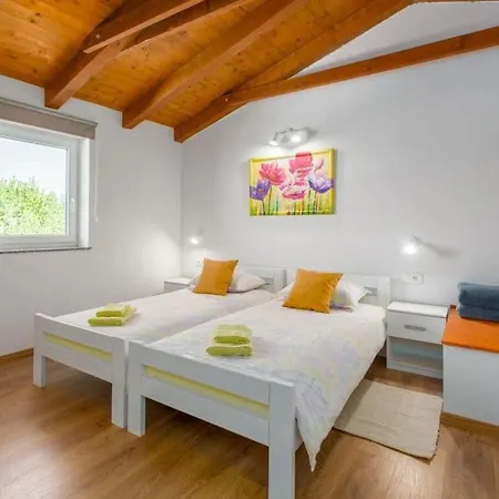 Casa Anamaria Bei 度假居 弗尔萨尔